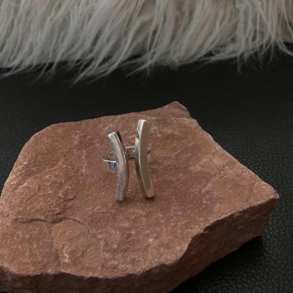 .925 Large Double Bar Sterling Silver Ring - Picture 4 of 14